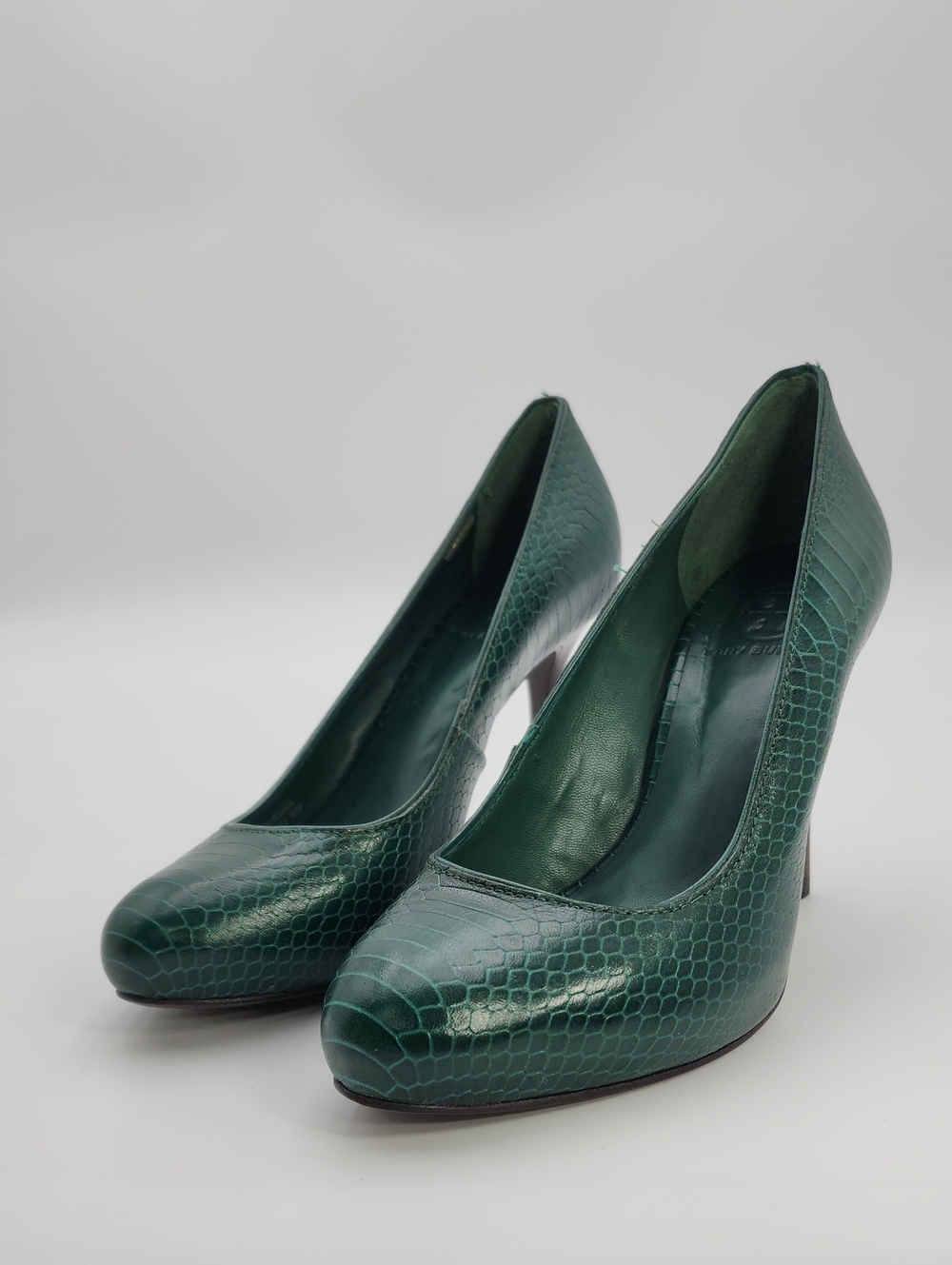 Tory Burch Emerald Green Snake-Embossed Leather Pumps - Size 6